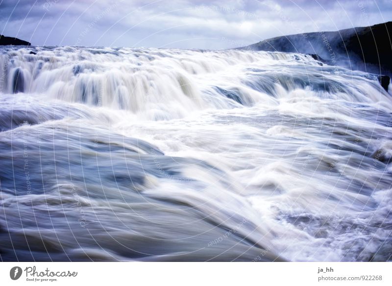 Wasserfall Island Natur Landschaft Urelemente Fluss Bewegung Vergänglichkeit Elektrizität Wasserstraße Wasserwirbel Kraft Sog Selfoss Reykjavík Naturgewalt