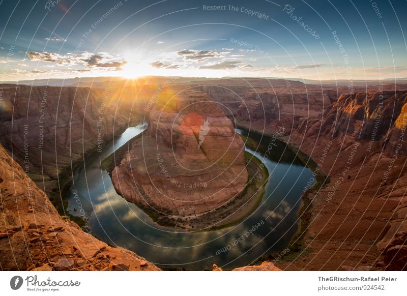 Horseshoe Bend Natur Landschaft Erde Sand Wasser Flussufer Bucht blau braun gelb gold grau orange schwarz türkis weiß Stars and Stripes Page Stimmung Wolken