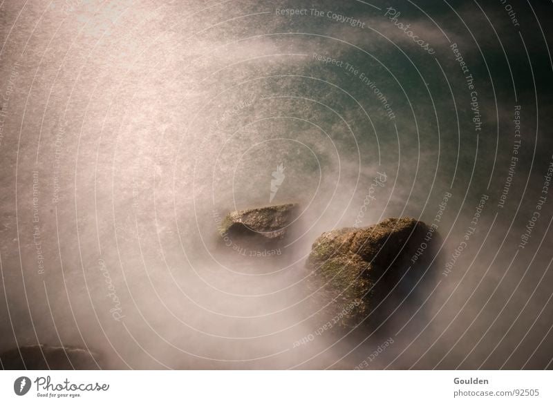 Bild 0 Küste Langzeitbelichtung Wellen Nebel Wolken Meer See weiß träumen Märchen Kraft Wasser Felsen tief blau Nordsee Landschaft