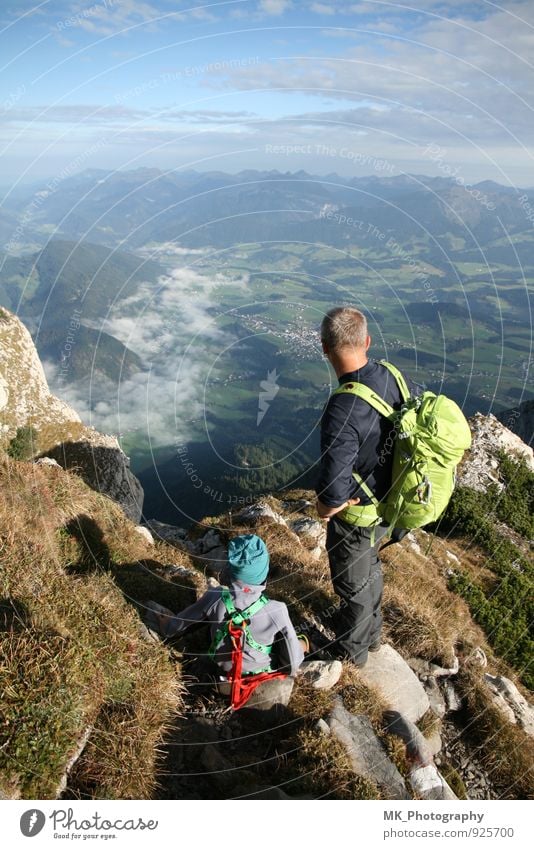 TOP sportlich Ferien & Urlaub & Reisen Sommer Berge u. Gebirge wandern Sport Klettern Bergsteigen Mensch maskulin Kind Mann Erwachsene Eltern