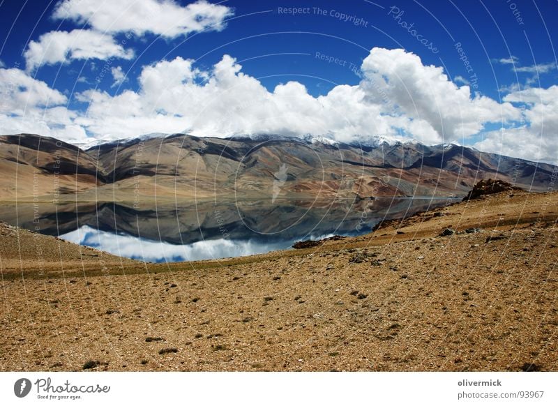 spiegelung See Wolken Spiegelbild weiß Gipfel Indien Berge u. Gebirge Himmel blau