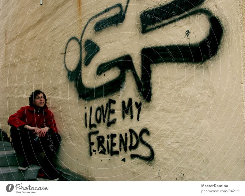 I Love My Friends Liebe Wand Mann Stadt herzlich Comic offen Vertrauen I love my friends Häuserwand Graffiti Mensch Blick Gefühle Herz Ehrlichkeit