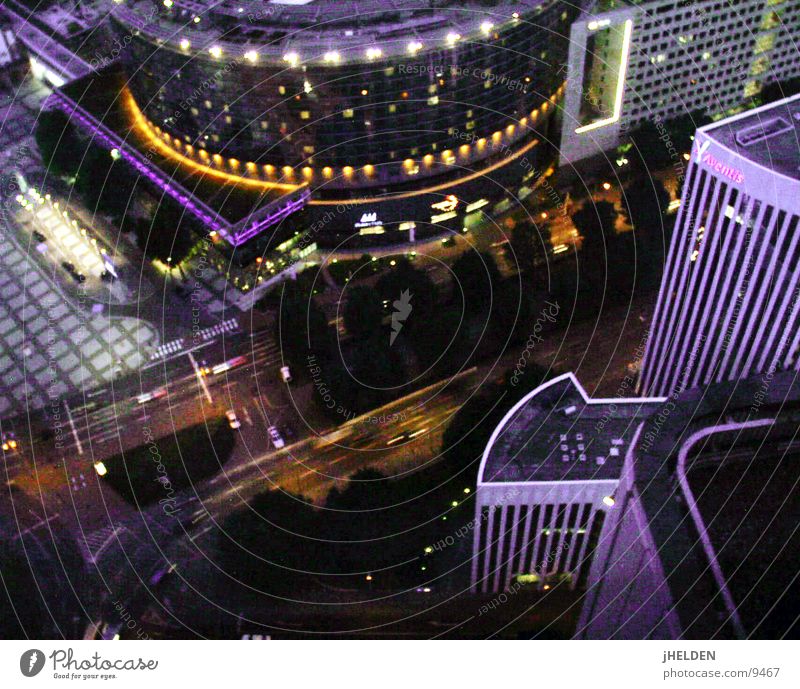 Frankfurt Expo Stil Ausstellung Himmel Stadt Hochhaus Architektur Beton Glas Stahl historisch hoch modern Versicherung Etage Frankfurt am Main Buchmesse