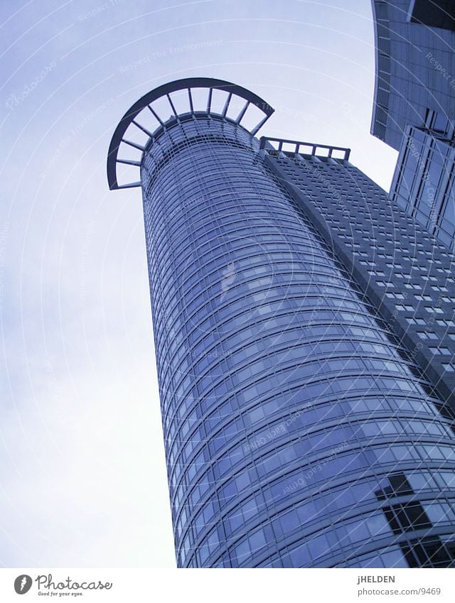 Frankfurt Neue Mainzer Stil Stadt Hochhaus Beton Glas Stahl modern blau Versicherung Frankfurt am Main Emotiondesign fra neue mainzer finanz financial center