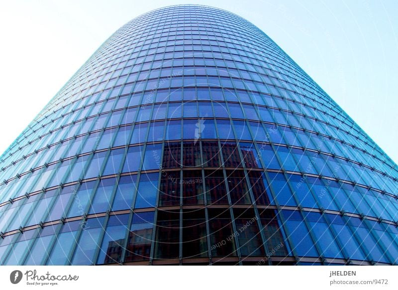 deutsche bahn headquarter berlin Stil Stadt Hochhaus Architektur Glas Stahl modern rund blau Macht Potsdamer Platz Emotiondesign Deutschland zentral Berlin