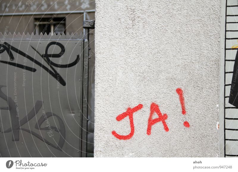 Ja - yes! Hochzeit Prüfung & Examen Erfolg Team Paar Partner Jugendkultur Subkultur Berlin Bundesadler Europa Mauer Wand Beton Graffiti Glück positiv rot