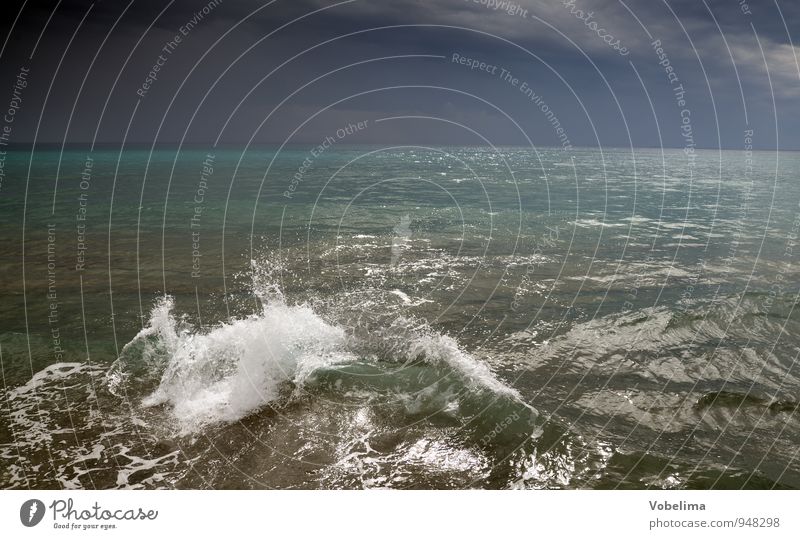 Nach einer Regenfront bei Ierapetra, Kreta Natur Urelemente Wasser Himmel Wolken Gewitterwolken Horizont Wetter schlechtes Wetter Wind Sturm Wellen Küste Meer