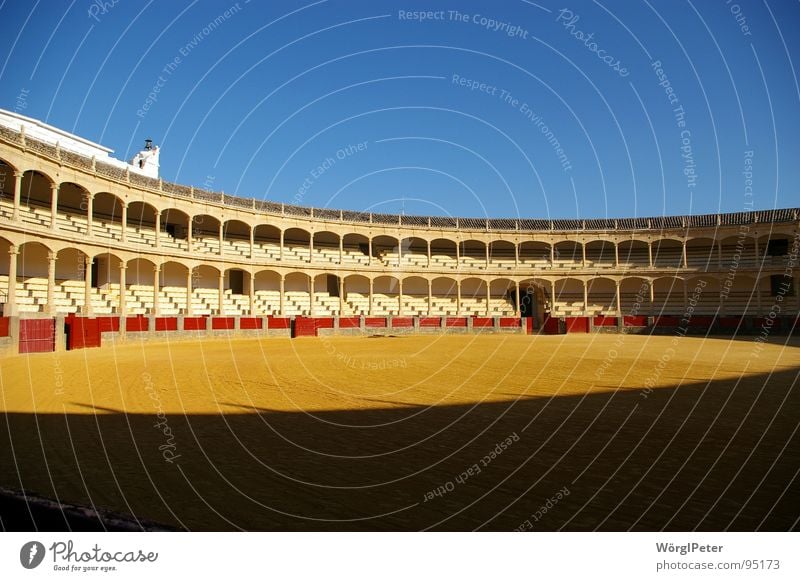 Plaza de Toros Stierkampf Spanien Andalusien Ronda Stierkampfarena Bulle Architektur Arena Kampfarena