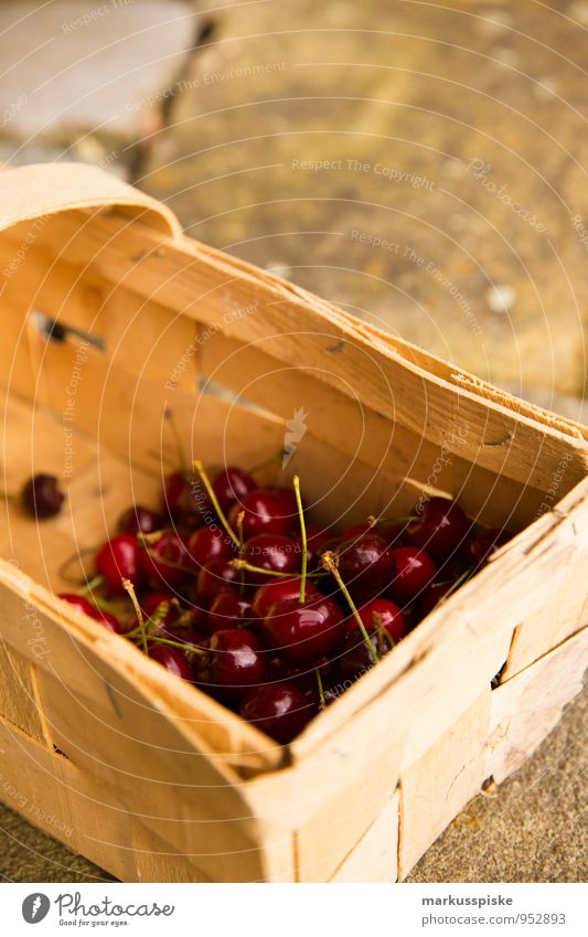 kirschen ernte Lebensmittel Frucht Kirsche Ernährung Picknick Bioprodukte Vegetarische Ernährung Diät Fingerfood Gesunde Ernährung harmonisch Wohlgefühl