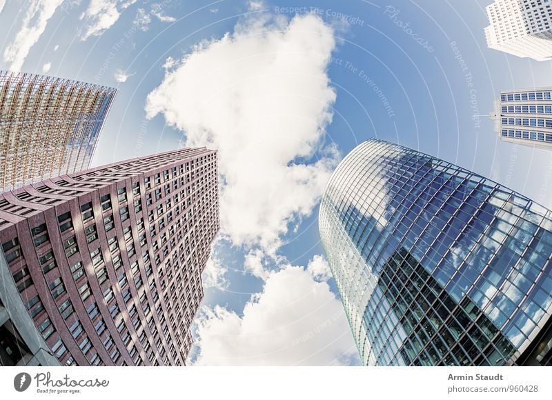 Potsdamer Platz Stil Design Büro Business Berlin Hauptstadt Stadtzentrum Menschenleer Hochhaus Fassade Fenster Sehenswürdigkeit stehen ästhetisch authentisch