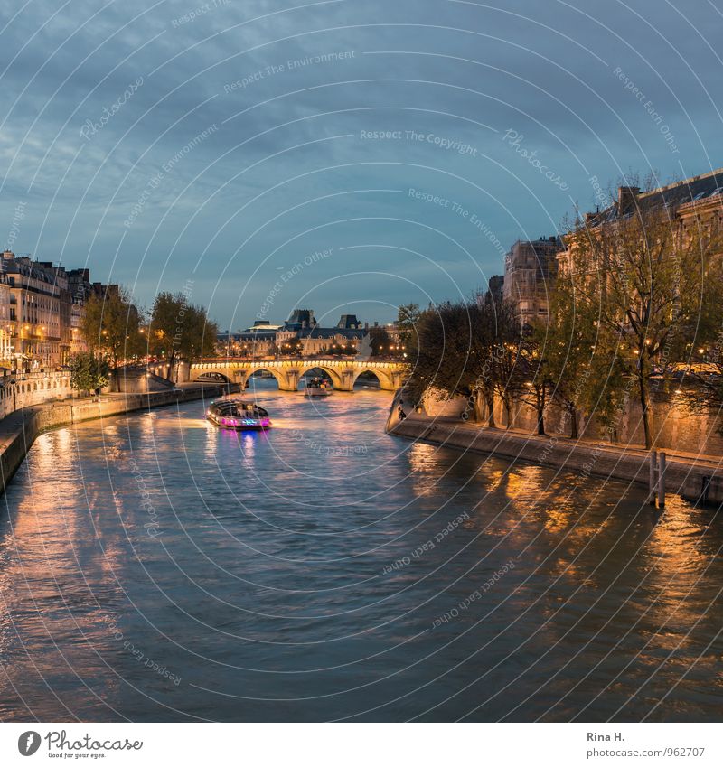 La Seine Ferien & Urlaub & Reisen Tourismus Ausflug Sightseeing Nachtleben Himmel Herbst Schönes Wetter Flussufer Paris Haus Brücke Schifffahrt