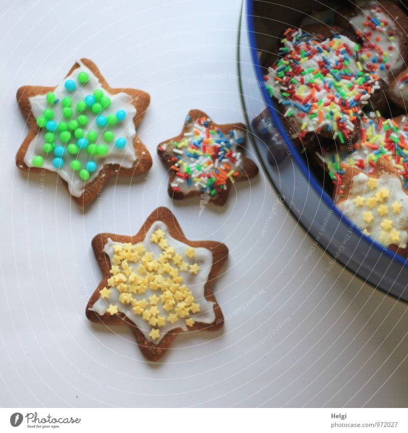 Vorrat... Lebensmittel Teigwaren Backwaren Süßwaren Plätzchen Stern (Symbol) Streusel Ernährung Weihnachten & Advent Dose Metall liegen ästhetisch Duft frisch