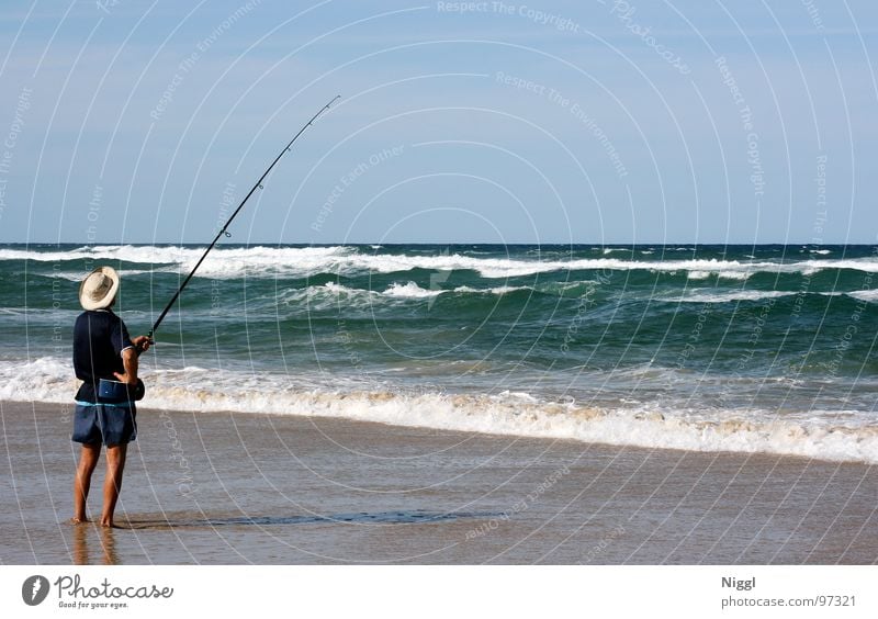 Lange Rute Angeln Angler Angelrute Pazifik Meer Australien Queensland Sommer Wellen Strand Freizeit & Hobby Küste Fisch gold Coast Wasser Hut niggl