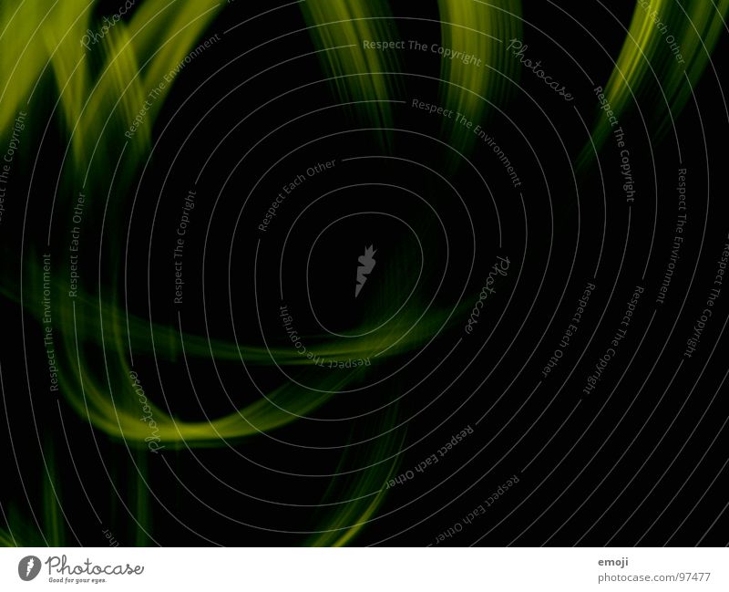 grün-gelb schwarz . langweilig dunkel rund Experiment Kunst Streifen seltsam leer obskur Langzeitbelichtung light lights yellowgreen Nähgarn Radio Bogen black