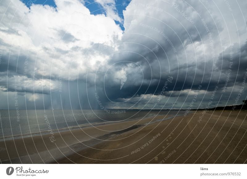 gebietsweise Ferien & Urlaub & Reisen Tourismus Ausflug Ferne Strand Meer Umwelt Landschaft Urelemente Erde Sand Wasser Himmel Wolken Sommer Unwetter Küste