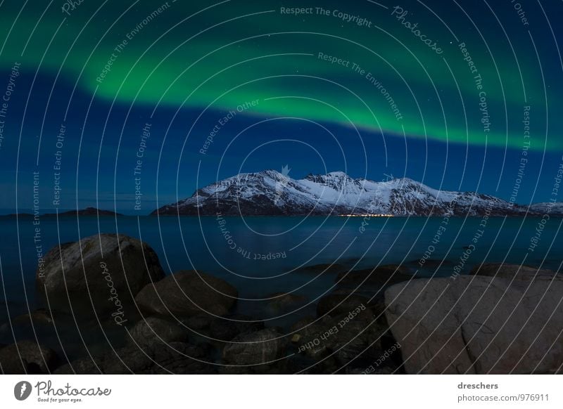 Nordlicht Ferien & Urlaub & Reisen Tourismus Abenteuer Freiheit Kreuzfahrt Meer Winter Schnee Winterurlaub Berge u. Gebirge Natur Landschaft Urelemente Himmel