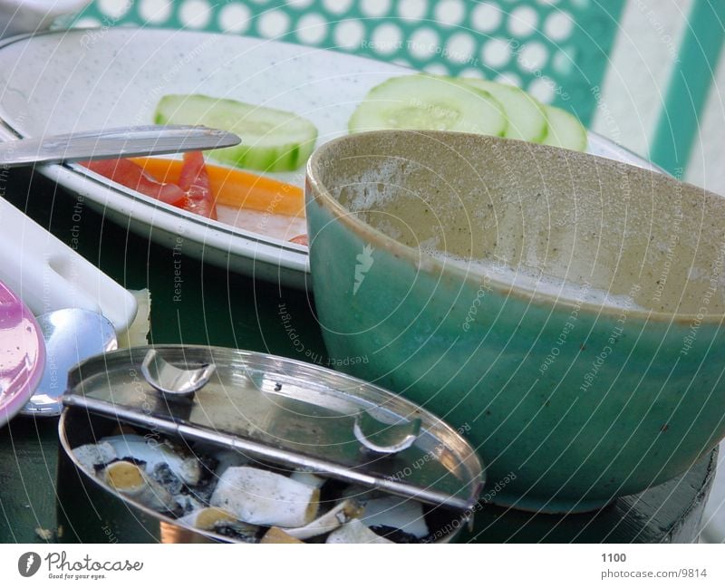 Fruehstueck bei va Frühstück Aschenbecher Ernährung Kaffee