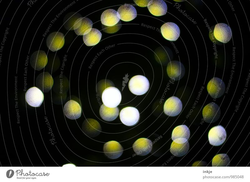 spots Weihnachten & Advent Licht Lichterscheinung Bühnenbeleuchtung Unschärfe leuchten hell rund schön gelb gold schwarz weiß Stimmung Weihnachtsdekoration