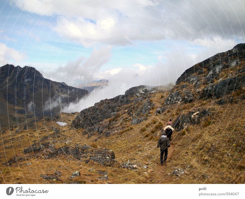 Huancayo Berge u. Gebirge wandern Natur Pflanze Wasser Gras Hügel Schlucht See Stein entdecken Erholung gehen laufen huancayo Anden Peru Südamerika Hochebene