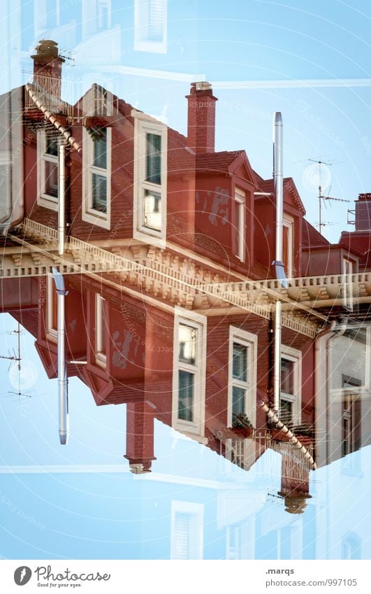 Fassade Stil Häusliches Leben Haus Wolkenloser Himmel Bauwerk Gebäude Architektur Fenster Dach Schornstein außergewöhnlich einzigartig verrückt Perspektive