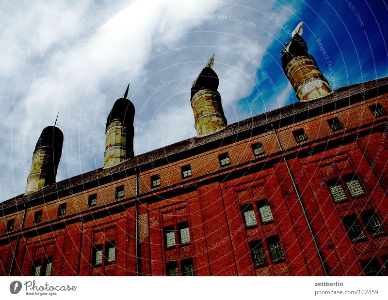 The four seasons Factory Brewery Roof Worm's-eye view 4 Outlet air Ventilation Chimney Industry Detail Berlin malting. Row porch