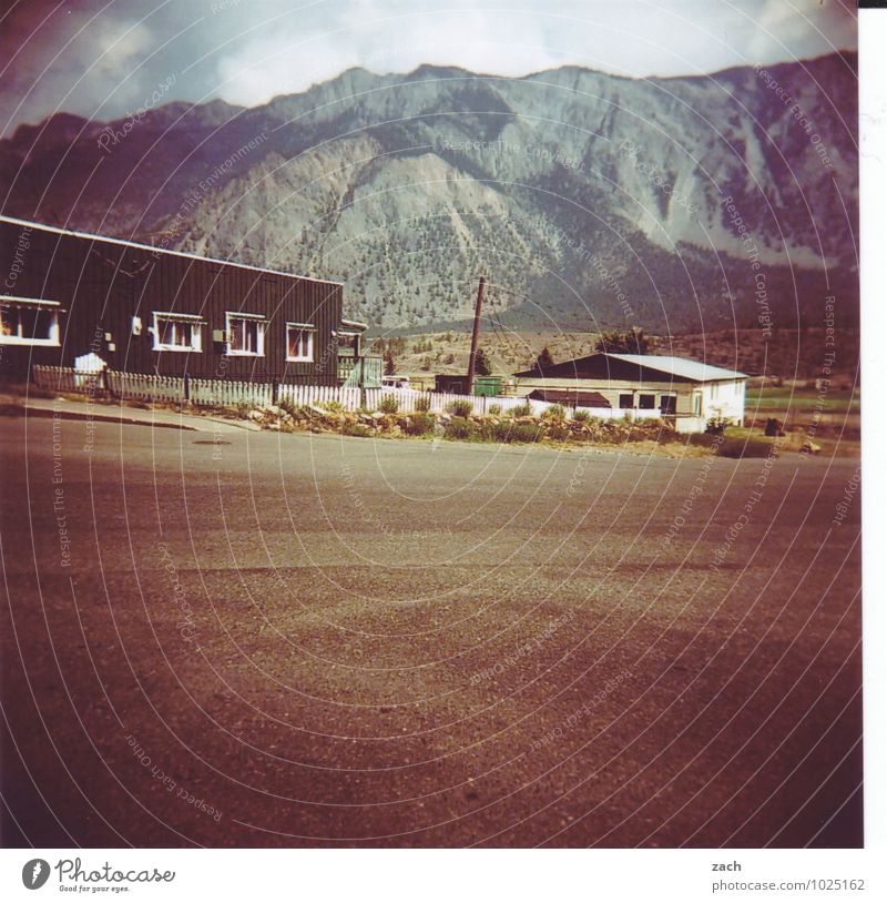 old town Trip Far-off places Rock Mountain Rocky Mountains Peak Canada North America Village Small Town Outskirts Deserted House (Residential Structure) Hut