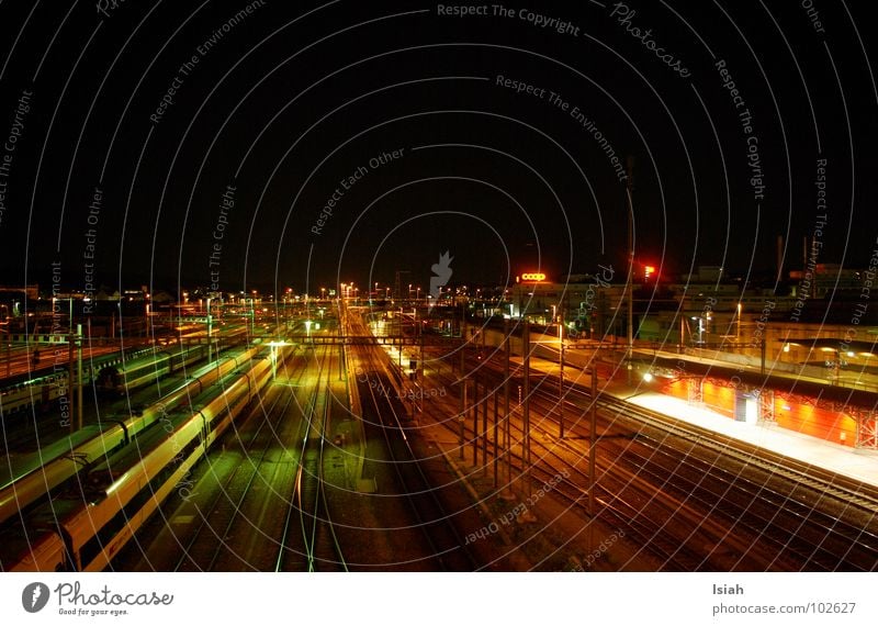 Ir Yseh Railway Hardbrücke Night Dark Railroad Railroad tracks Depart Come Train station In the railway 24:00 yard Zurich Vacation & Travel Mani Matter