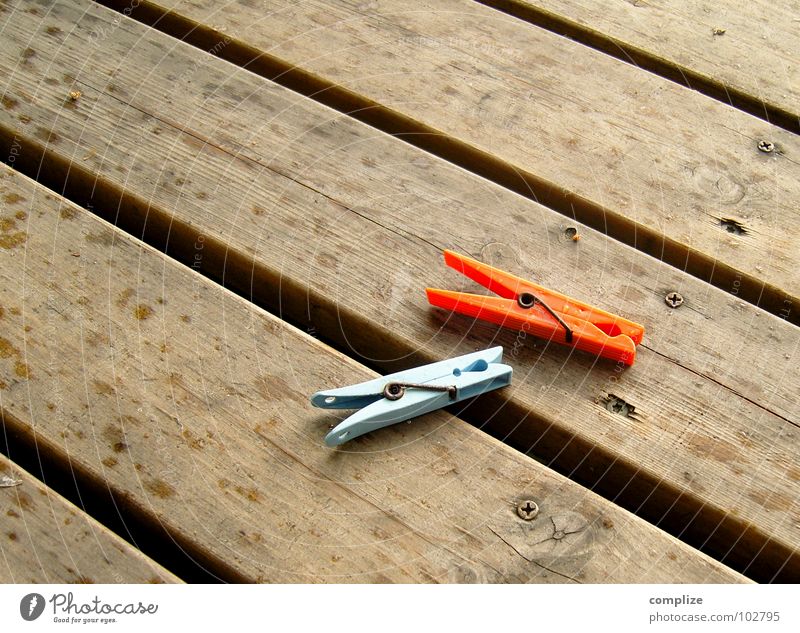 hang out fast! Laundry Clothes peg Wood strip Clothesline Rope Rain Drops of water Summer Wood grain Texture of wood Hallway Wooden floor Diagonal 2 Red Brown