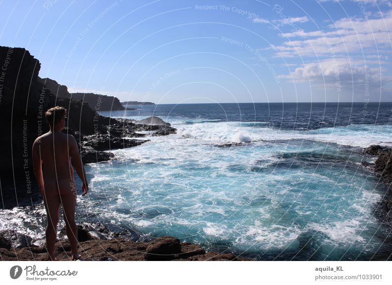 A natural pool for your ass Tourism Freedom Summer Summer vacation Sun Sunbathing Ocean Waves Masculine Man Adults Body Skin Back Bottom 1 Human being Interest