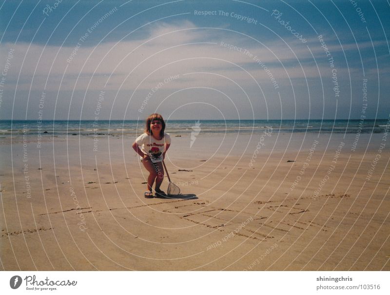 i'm just a happy kid Beach Ocean France Girl Child Fishing net Sky pumuckl