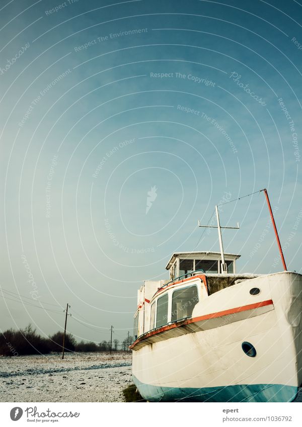 ahoy Navigation Passenger ship Wait Old Broken Maritime Stagnating Loneliness Low tide Colour photo Exterior shot Copy Space top