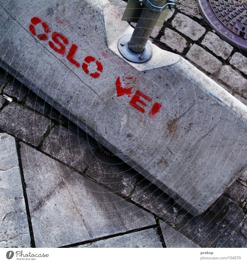 location determination Oslo Construction site Concrete Asphalt Gully Mixture Muddled Untidy Hard Text Letters (alphabet) Norway Norwegian Scandinavia Landmark