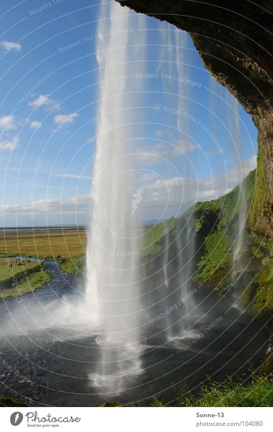 Hinter'm Waterfall Iceland Seljaland's Fossus Nature Sky Landscape illustrated book