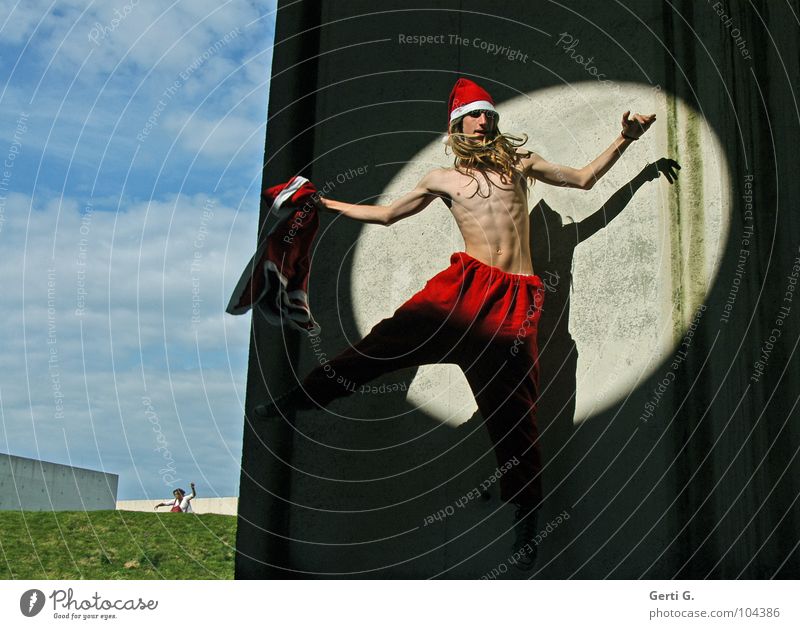 jumping Santa Claus Body Athletic Fitness Christmas & Advent Human being Masculine Androgynous Young man Youth (Young adults) Man Adults 1 13 - 18 years Sky