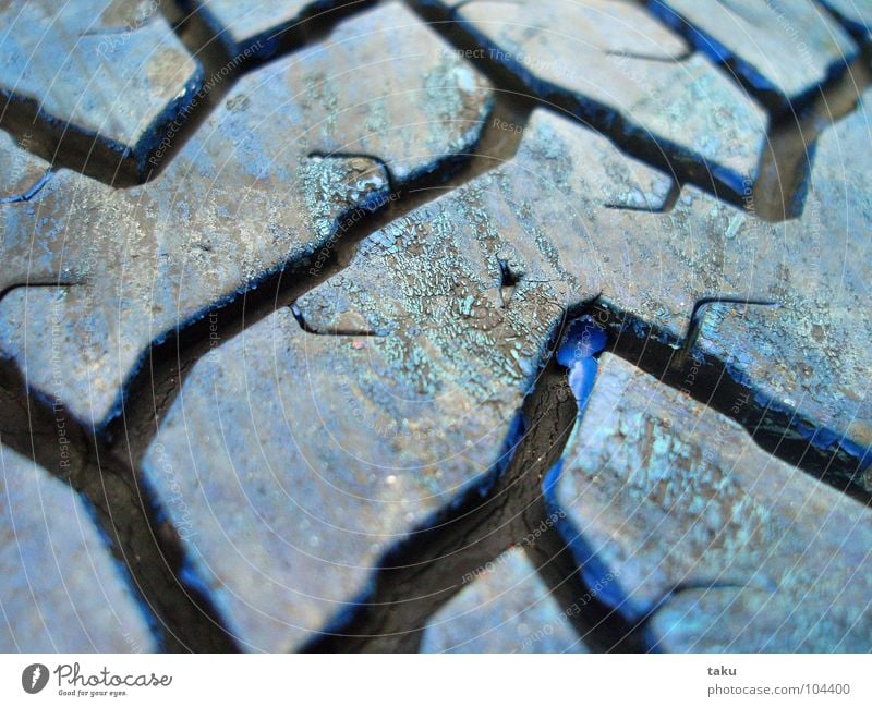 PROFILES Car tire Rubber Painted Playground Spontaneous Black Furrow Beautiful Resting place Break Macro (Extreme close-up) Close-up natanael pinggau Joy Blue