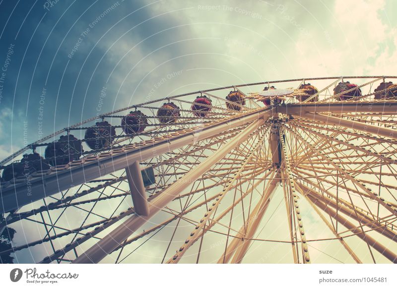 Dizzy, up you go. Leisure and hobbies Feasts & Celebrations Fairs & Carnivals Infancy Sky Clouds Large Tall Above Retro Round Joy Fear of heights Ferris wheel