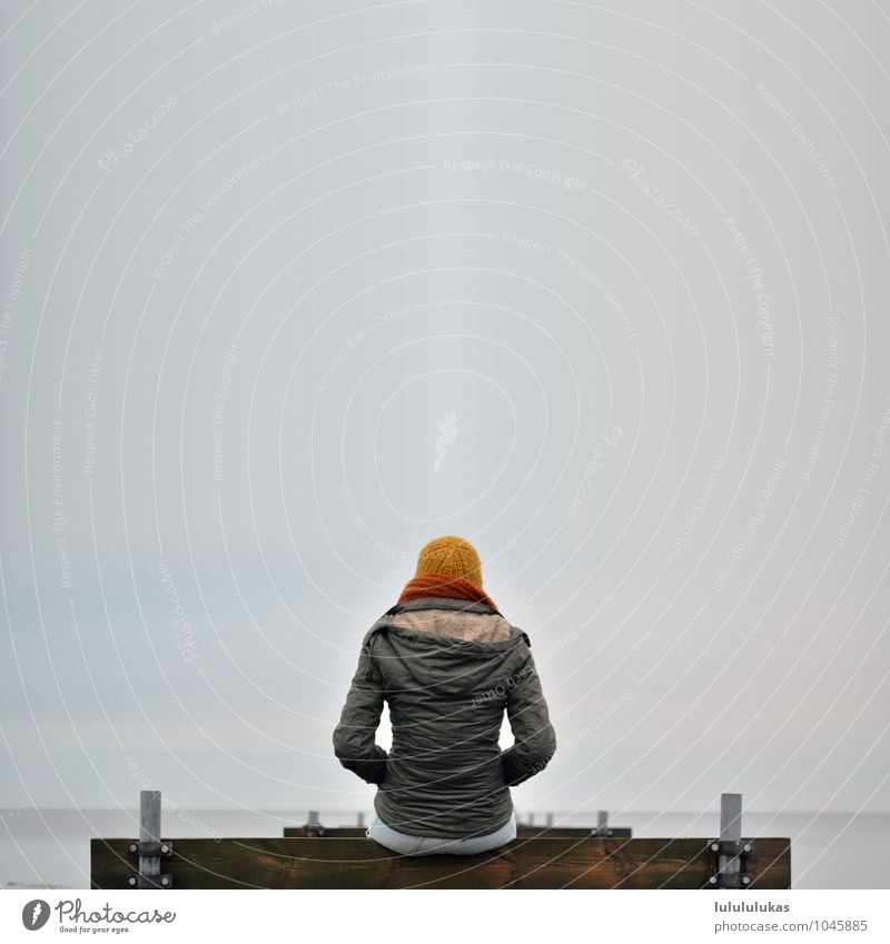 It's on a jetty. Happy Human being Feminine Young woman Youth (Young adults) 1 18 - 30 years Adults Environment Sky Autumn Bad weather Fog Loneliness Footbridge