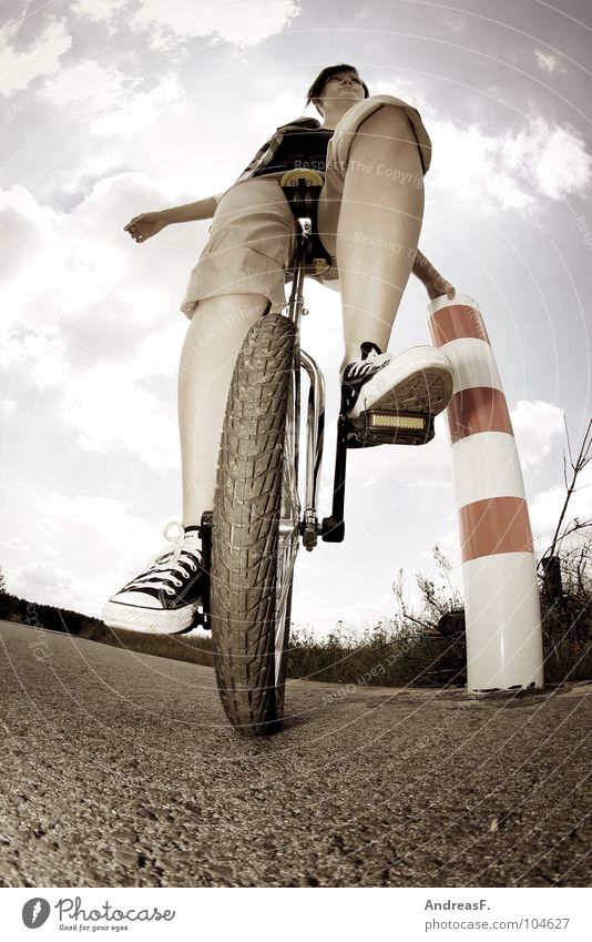 unicycle Ride a unicycle Contentment Balance Circus Pedal To hold on Footwear Chucks Acrobat Fisheye Wide angle Lifestyle Bicycle Cottbus Driving Stand Practice