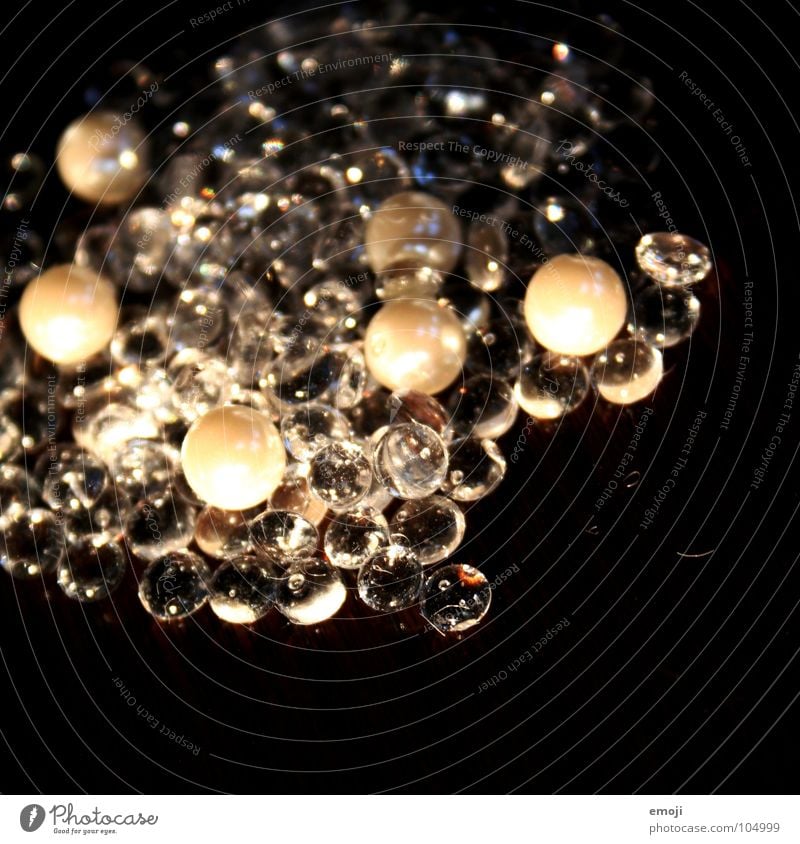 pearl Near Macro (Extreme close-up) Dark Round Pearl necklace Decoration Close-up Stone Minerals pearls Lamp Chain Illuminate