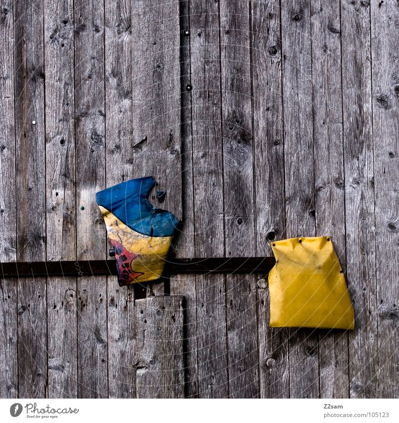 balanced Scale 2 Under Leather Wood Wooden board Farm Barn Closed Yellow Simple Things equable similarity blance Above Floor cloth Plastic Structures and shapes