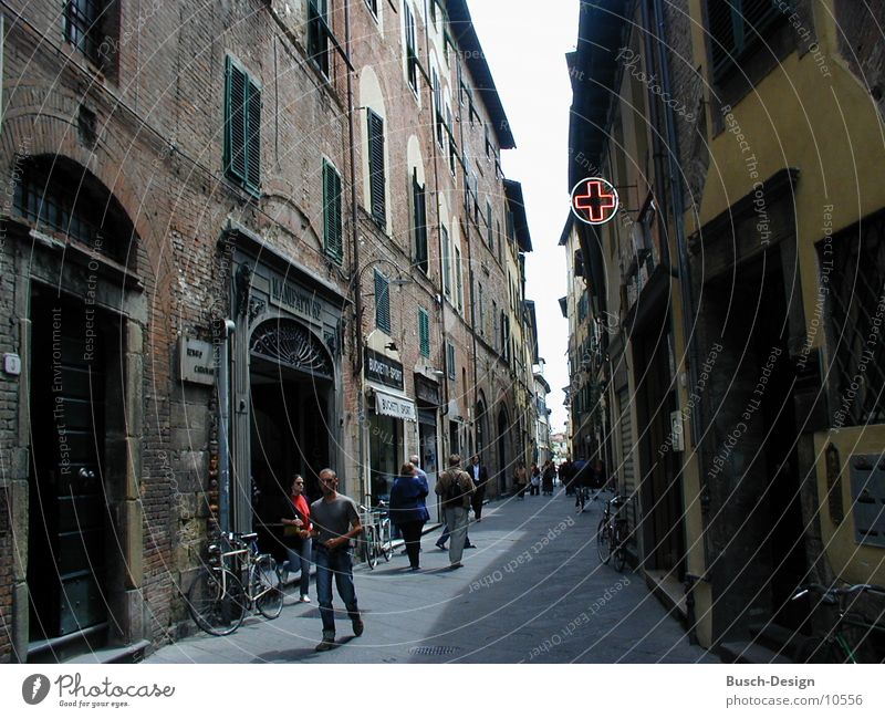 chemist's Pharmacy House (Residential Structure) Italy Architecture