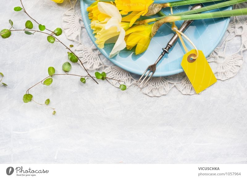 Plate with spring flowers, fork and card Nutrition Cutlery Fork Style Design Summer Table Kitchen Feasts & Celebrations Valentine's Day Mother's Day Easter