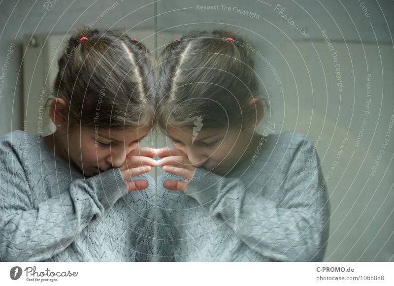 Mirrored girl 3 Human being Feminine Sister Friendship Child Infancy Twin 3 - 8 years Sweater Earring brunette Glass Looking Curiosity Gray Loneliness