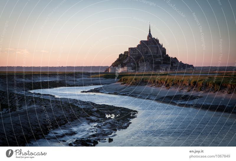 before the tide is after the tide... or something. Vacation & Travel Tourism Island Environment Nature Landscape Water Cloudless sky Horizon Sunrise Sunset