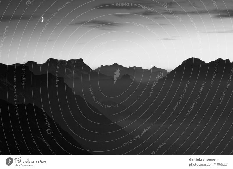 moonset Half moon Black White Night Sunset Cirrus Climate change Switzerland Bernese Oberland Hiking Mountaineering Leisure and hobbies Endurance Clouds