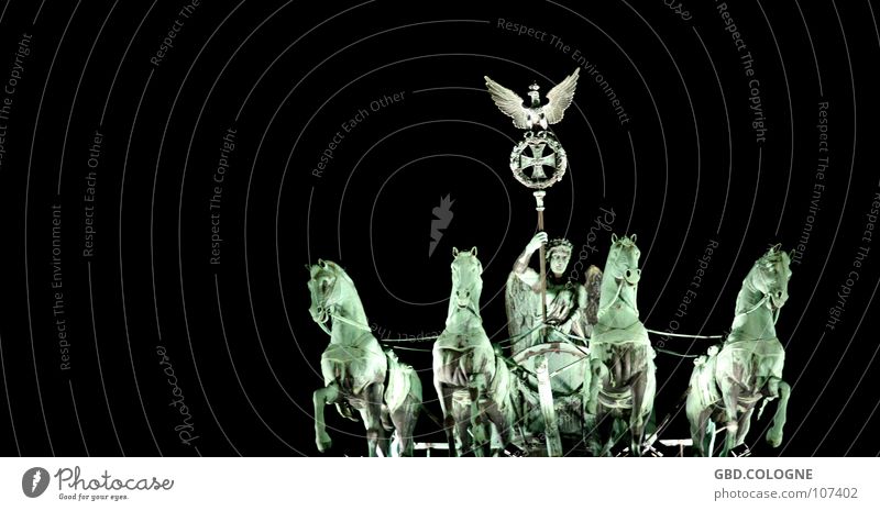 quadriga@night Brandenburg Gate Horse Statue Monument Art Nike Back-light Pariser Platz Landmark Symbol of the state Historic Berlin Tourist Attraction Victoria