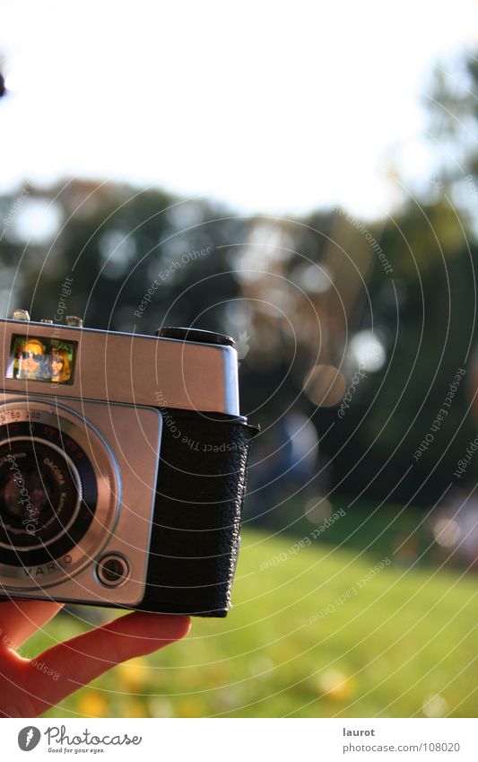 Freu(n)de at the camera Reflection Friendship Fingers Photography Joy Woman Camera Old Nature Image