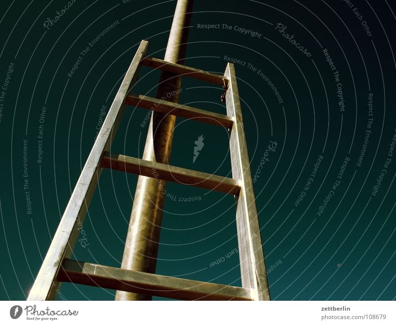 ladder Stepladder Household Crash Sudden fall Aluminium Go up Career Steep Rung Janitor Work and employment Craft (trade) Living or residing Ladder