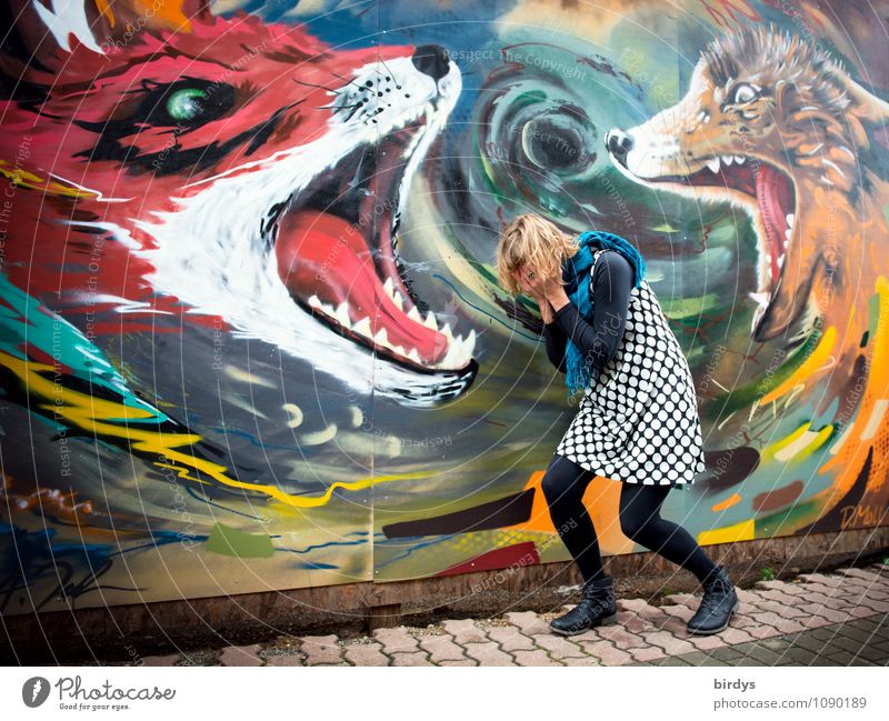 Symbol image. Woman goes through mental pain and anxiety. Nightmare, psyche Young woman Pain Stress burnout Psychotic Distress anxiety states mental disorder