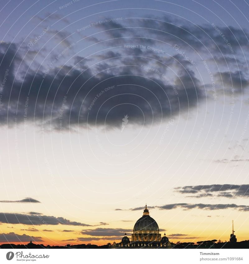 Somewhere in Italy (14). Sky Clouds Spring Beautiful weather Rome Manmade structures Building Architecture Esthetic Blue Gold Black Emotions Belief